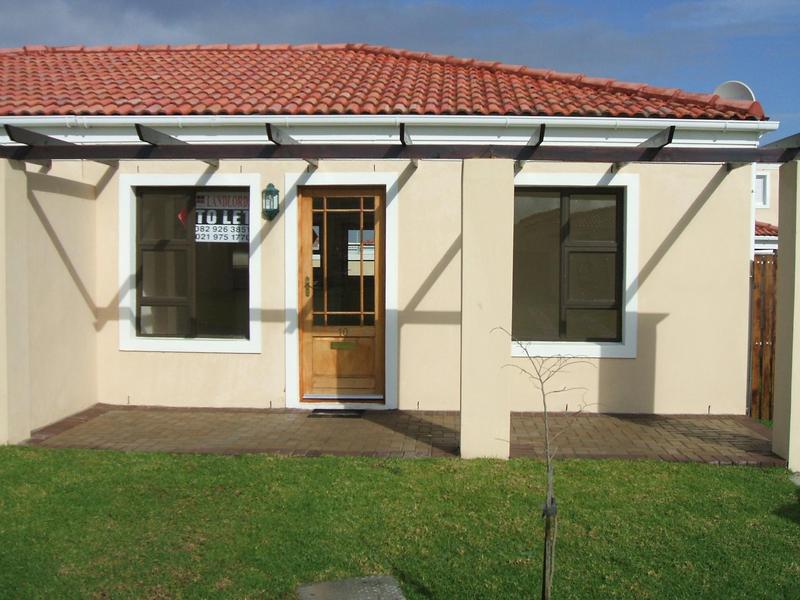 To Let 2 Bedroom Property for Rent in Highbury Western Cape